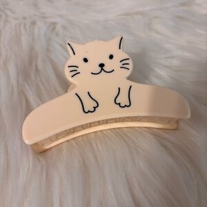 Cute Cat Hair Clip - Cream GUC